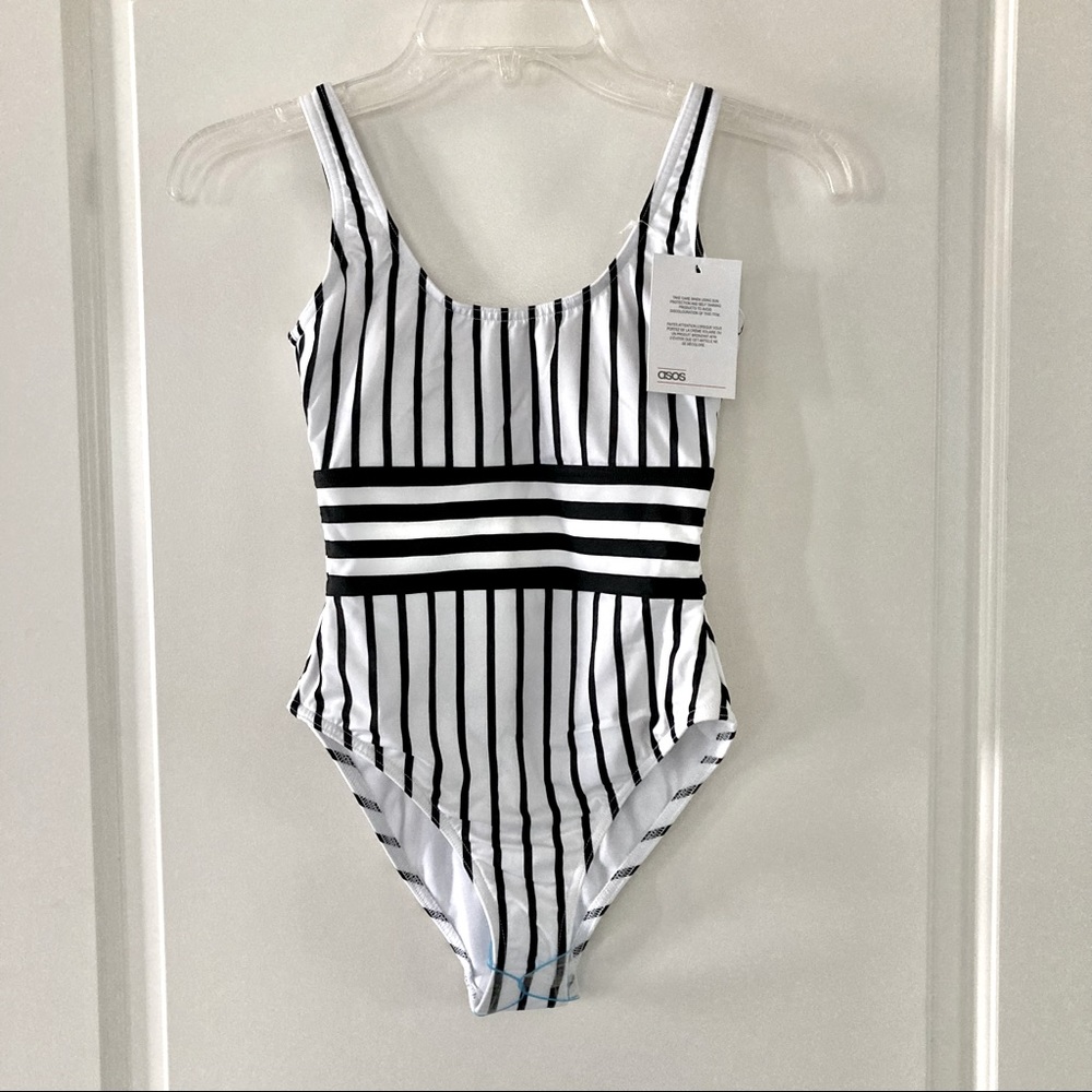 ASOS One Piece Swimsuit Size 2 (XS)